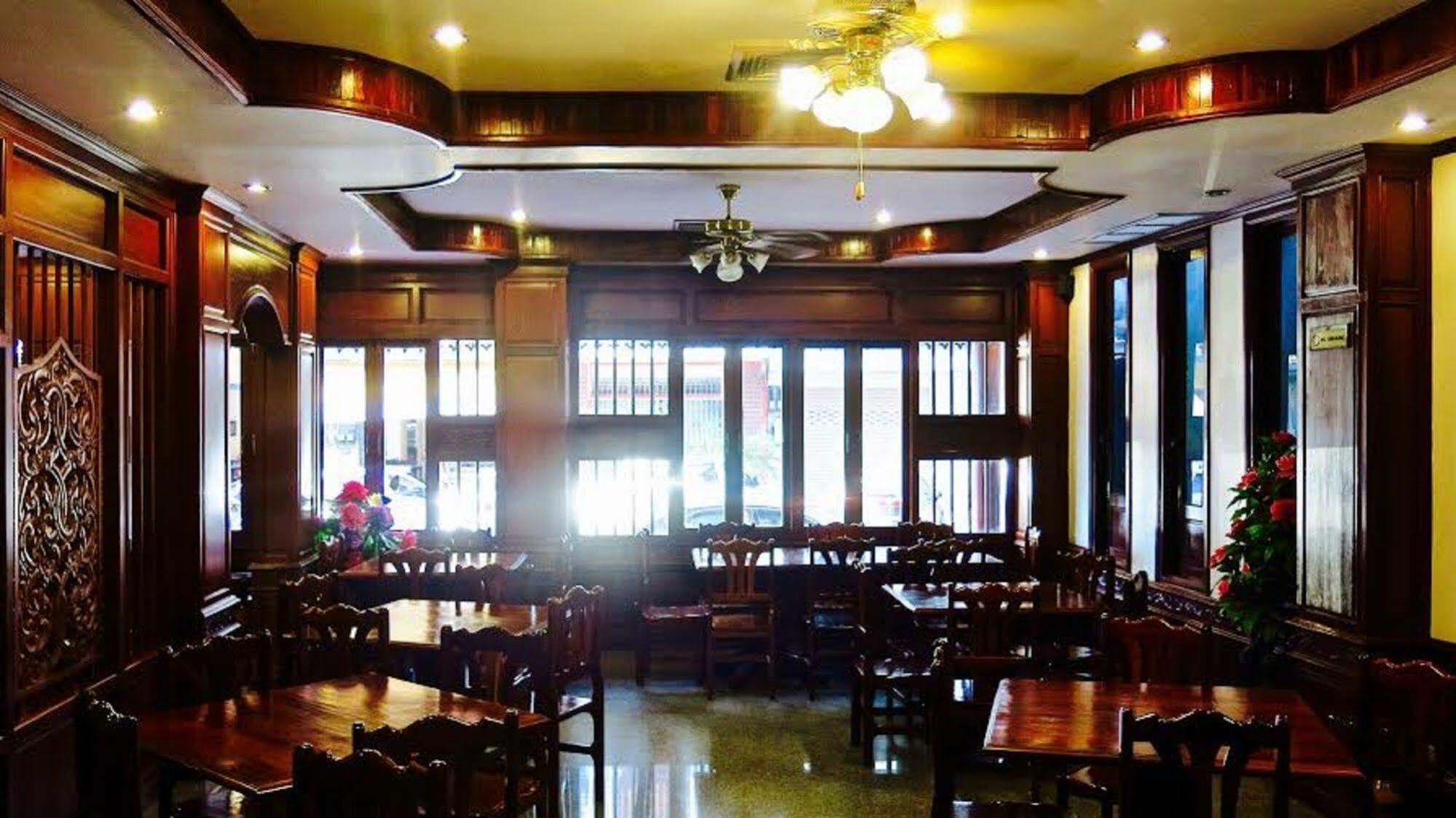 Ban Nongdouang Khampiane Boutique Hotel מראה חיצוני תמונה