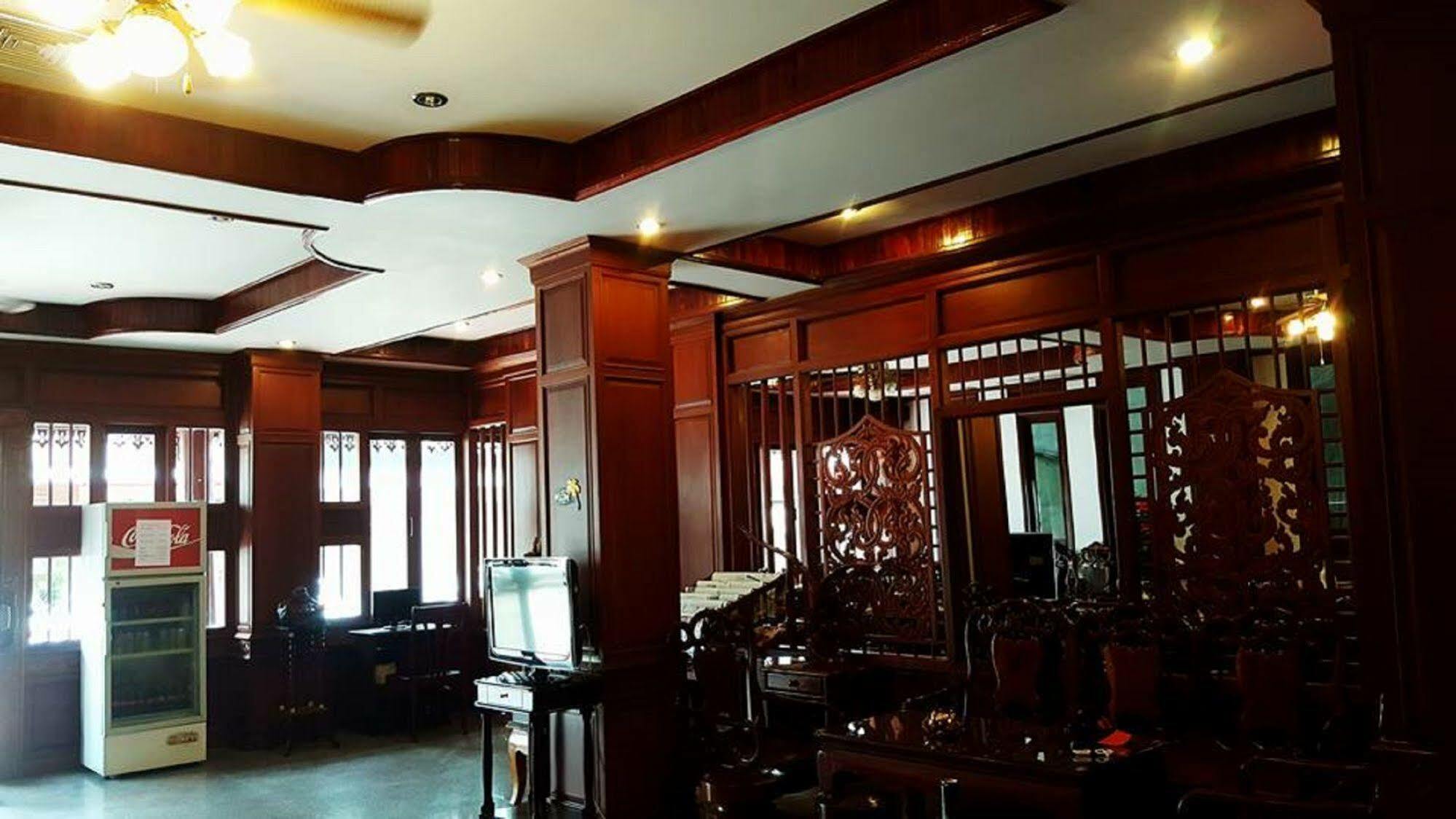 Ban Nongdouang Khampiane Boutique Hotel מראה חיצוני תמונה